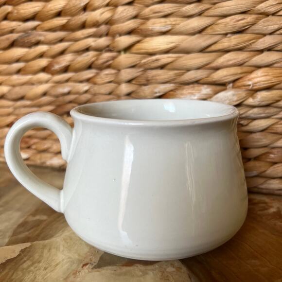 Dynamite Chili Vtg Handled Bowl - Picture 3 of 7